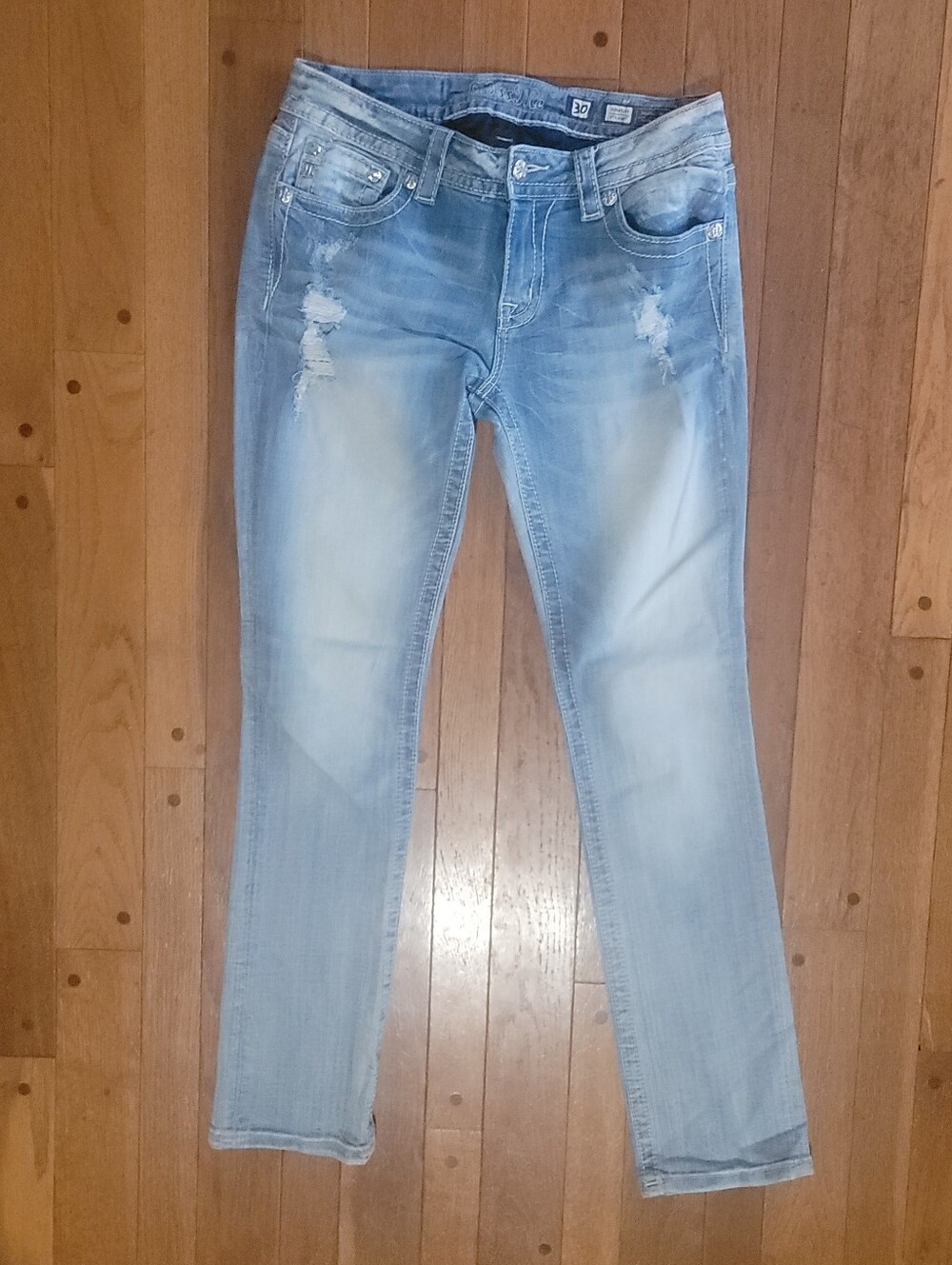 30 X 33 Miss Me Light Blue Distressed Signature Straight Leg Jeans